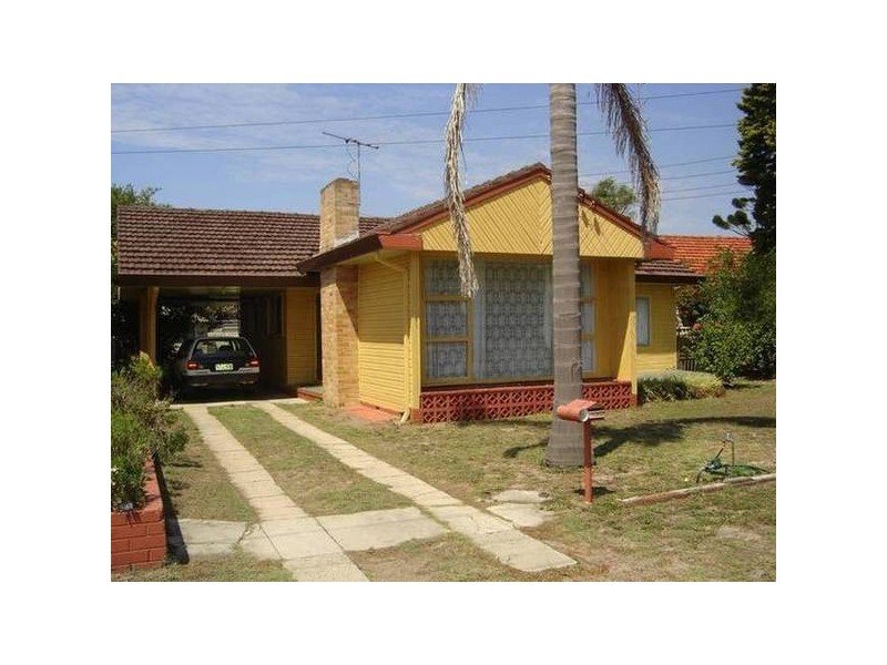 Blacksmiths NSW 2281