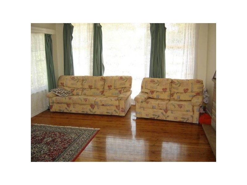 Blacksmiths NSW 2281