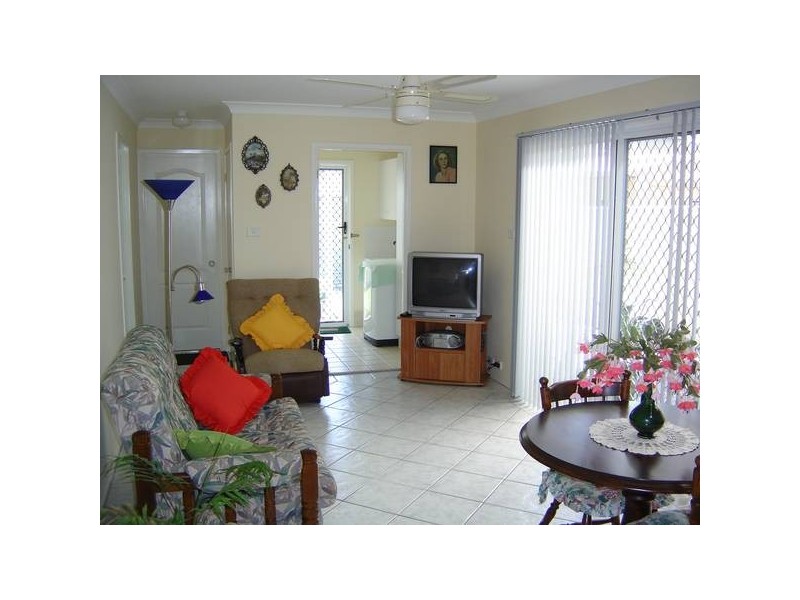 Blacksmiths NSW 2281