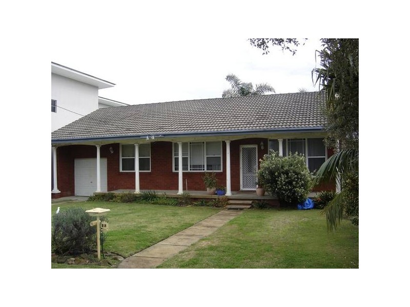 Ungala Road, Blacksmiths NSW 2281