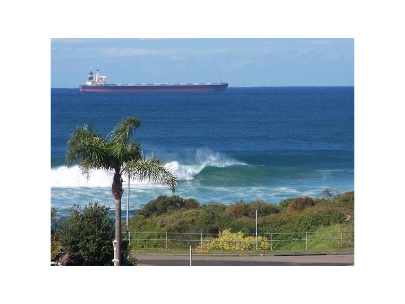 Caves Beach NSW 2281