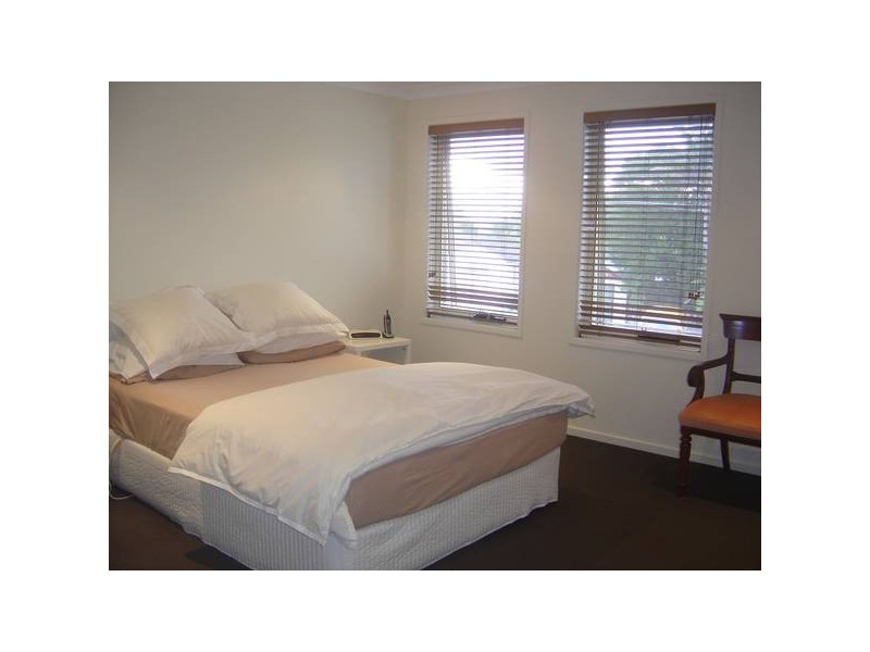 Blacksmiths NSW 2281