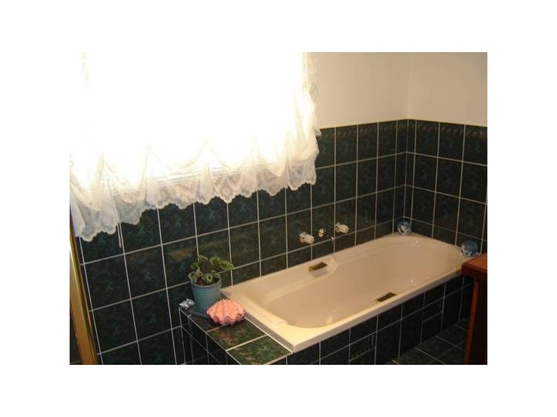 Caves Beach NSW 2281