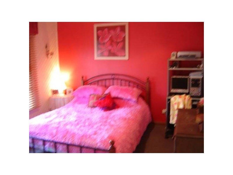 18 Jean Street, Belmont NSW 2280