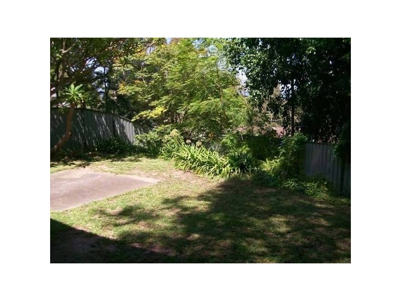 8 Macquarie Drive, Belmont NSW 2280