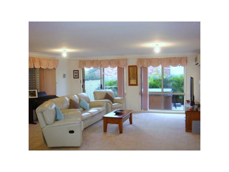 Caves Beach NSW 2281