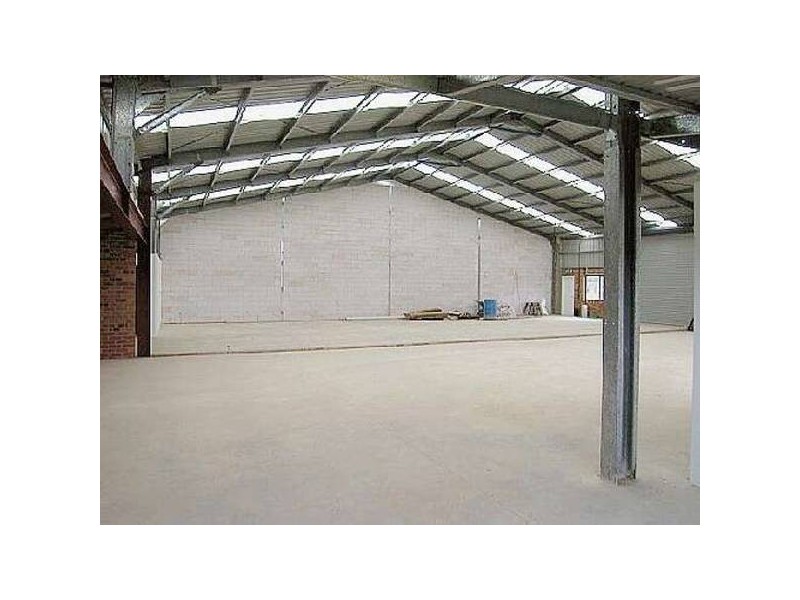 1B, 22 Alliance Avenue, Morisset NSW 2264