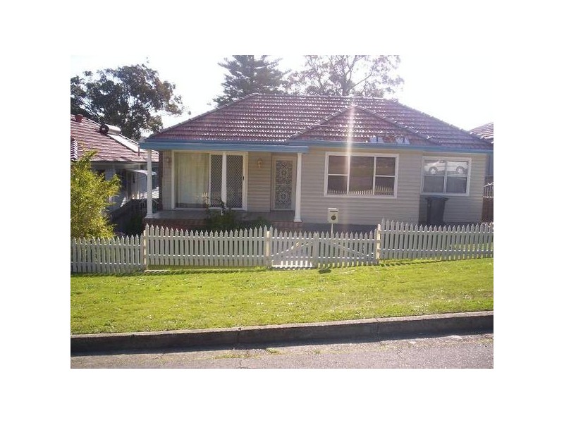 18 Pride Avenue, Lambton NSW 2299