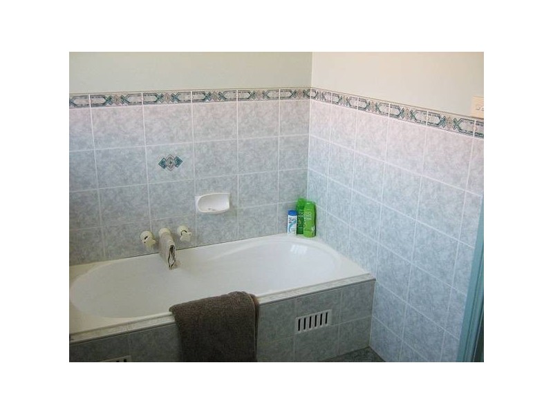 Almora Close, Cardiff South NSW 2285