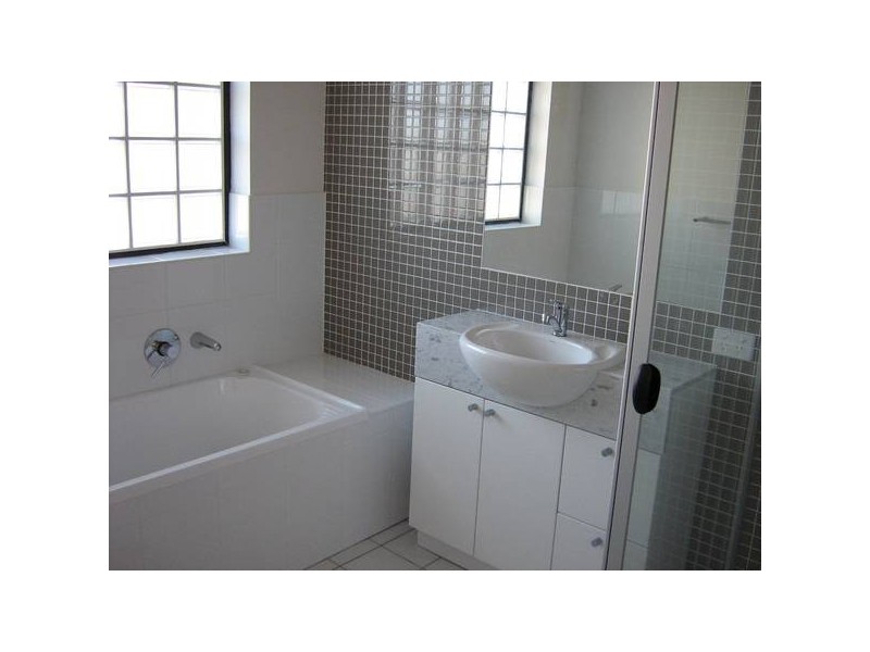 10/133 Scott Street, Newcastle NSW 2300