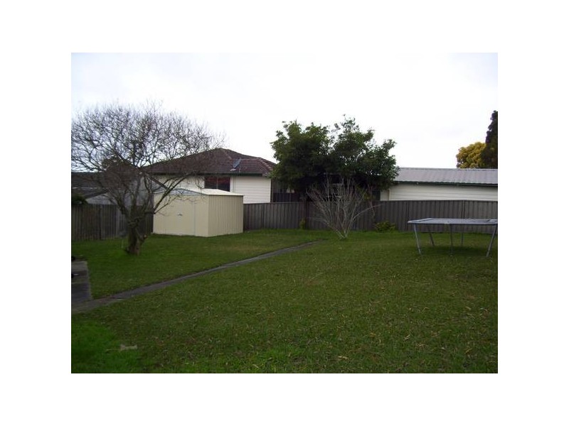 7 Mort Street, Shortland NSW 2307