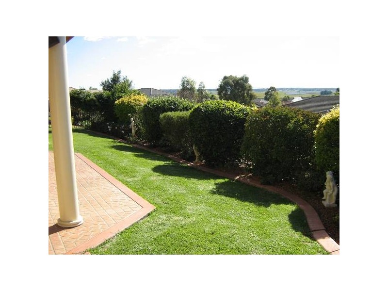 5 Willai Way, Maryland NSW 2287