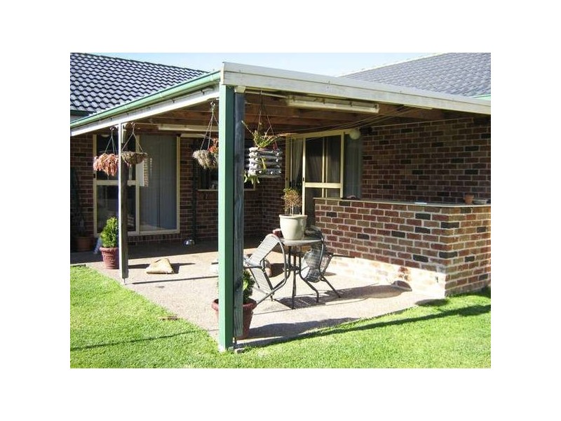 46 Flamingo Drive, Cameron Park NSW 2285