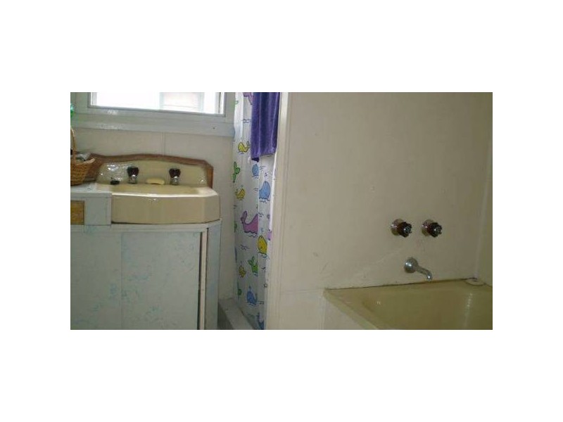 73 Newcastle Road, Wallsend NSW 2287