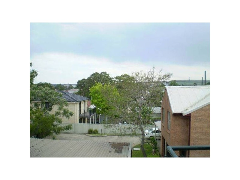 Mayfield NSW 2304