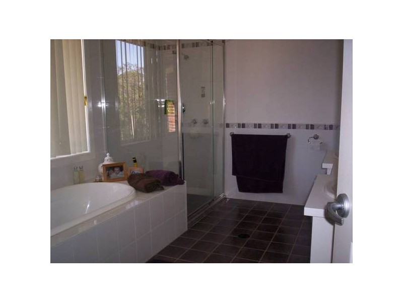 14 Styles Close, Fletcher NSW 2287