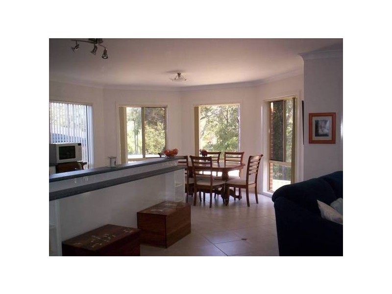 14 Styles Close, Fletcher NSW 2287