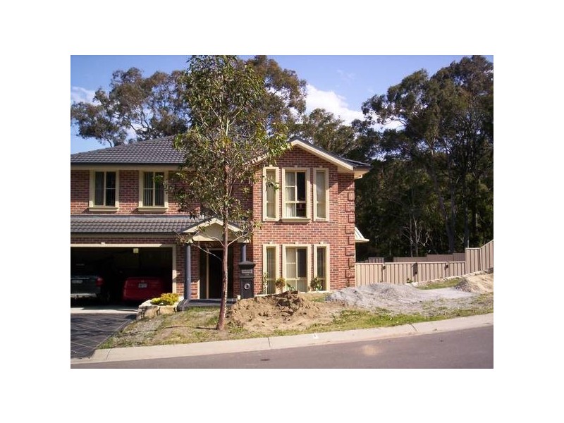 14 Styles Close, Fletcher NSW 2287