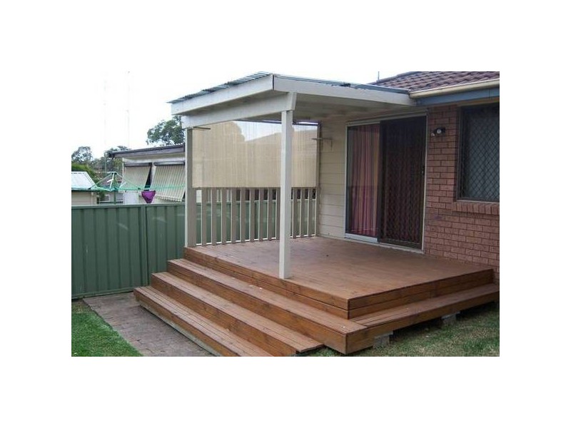 32 Berwick Crescent, Maryland NSW 2287