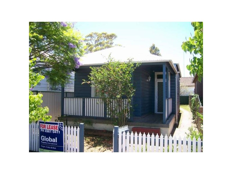 35 George Street, Mayfield East NSW 2304