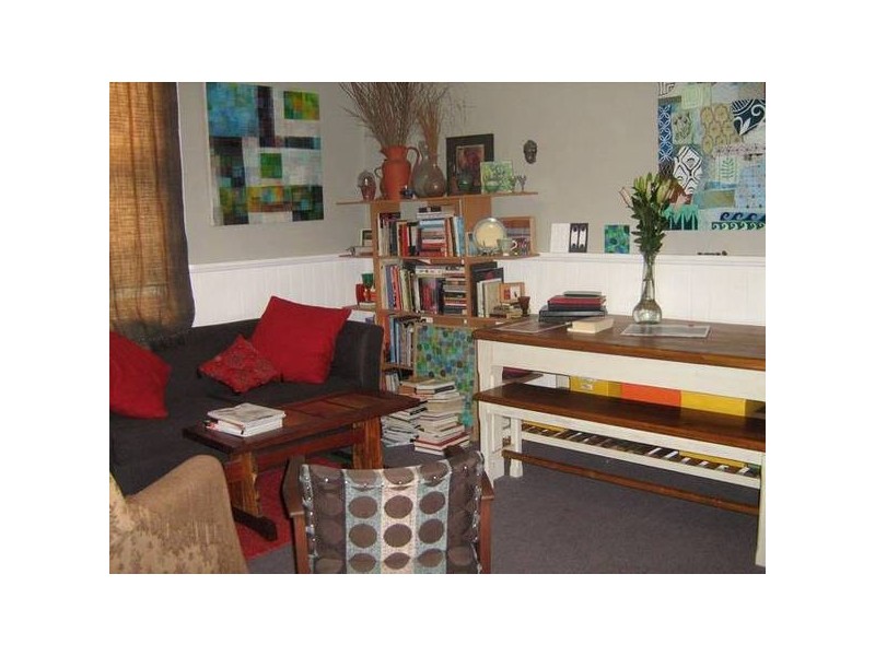 Mayfield NSW 2304
