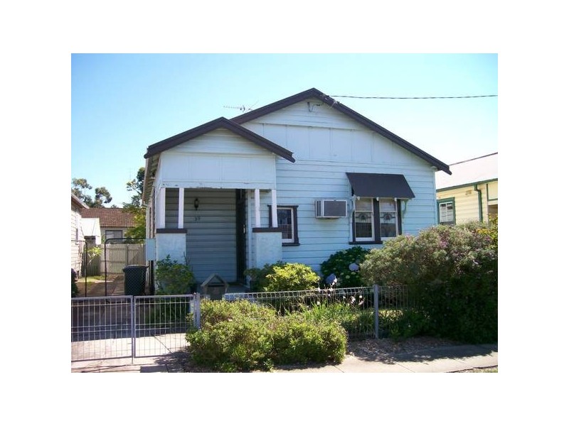 30 Mounter Street, Mayfield East NSW 2304