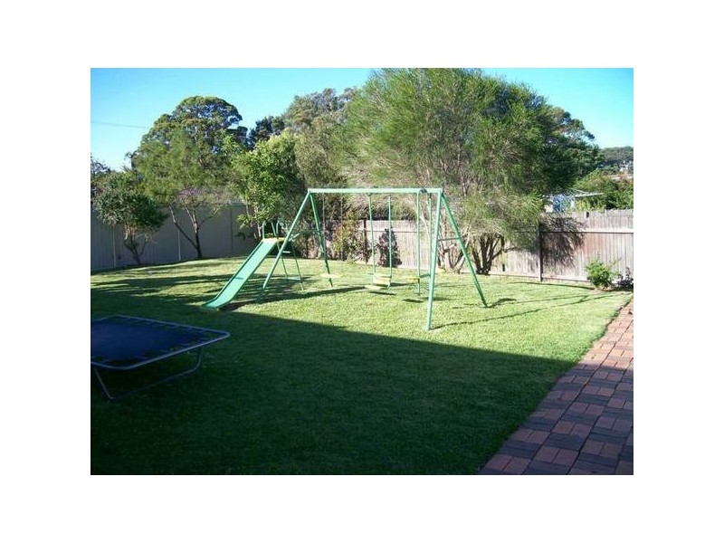 3 Eda Place, Elermore Vale NSW 2287