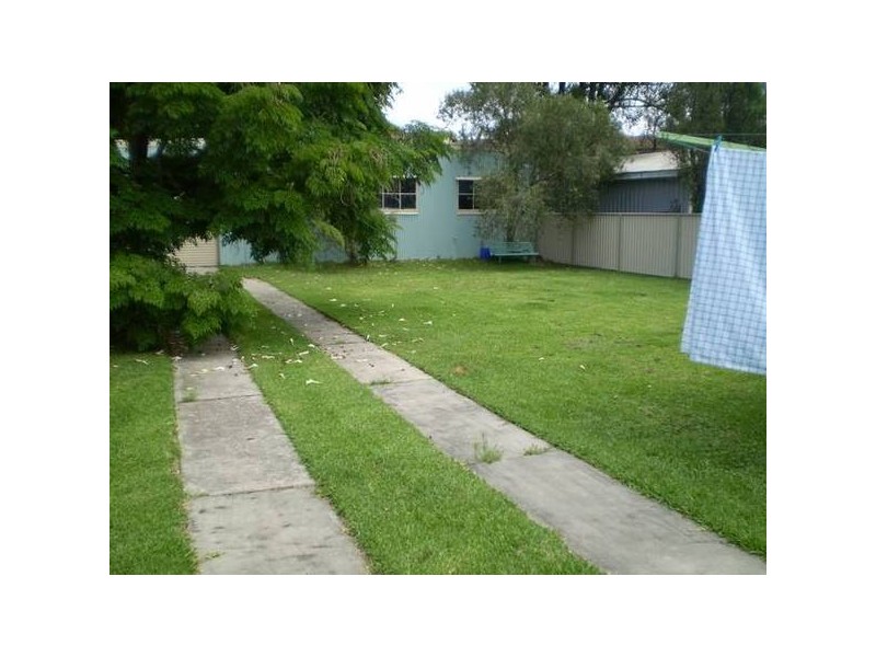 Hamilton South NSW 2303