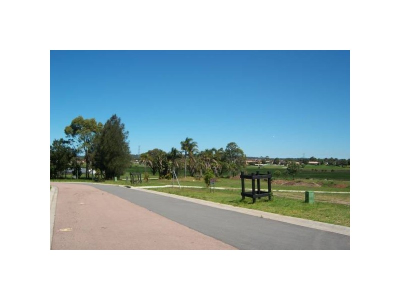 706 Whistler Parade, Maryland NSW 2287