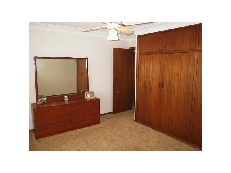 27 Chelmsford Drive, Metford NSW 2323