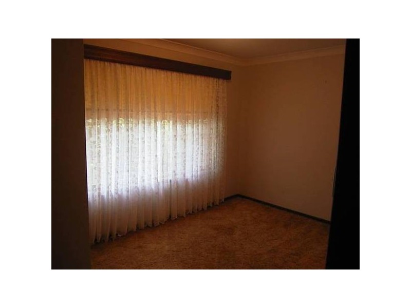 27 Chelmsford Drive, Metford NSW 2323