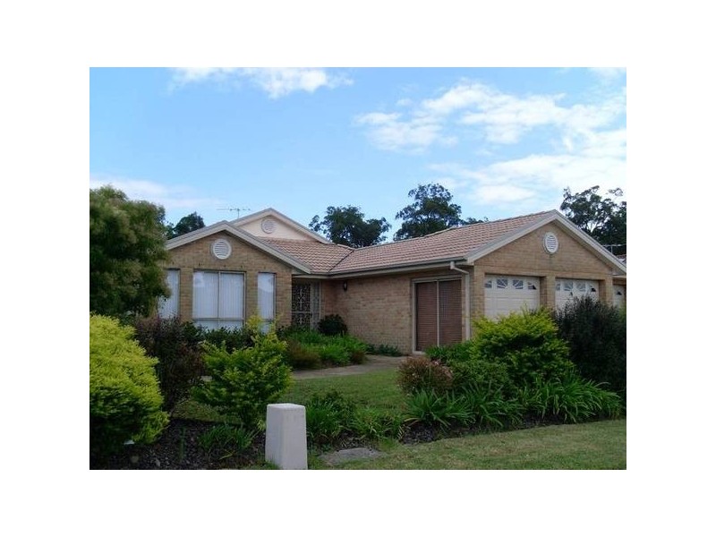 13 Broome Street, Fletcher NSW 2287
