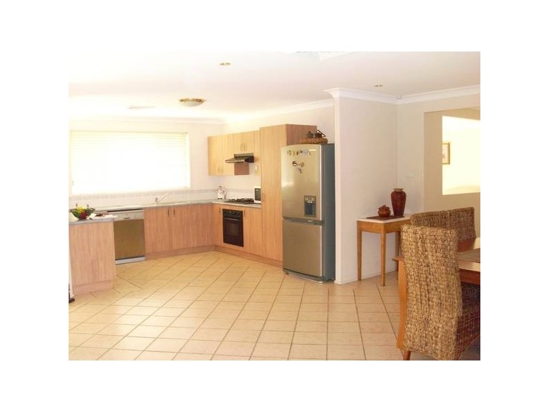 13 Broome Street, Fletcher NSW 2287