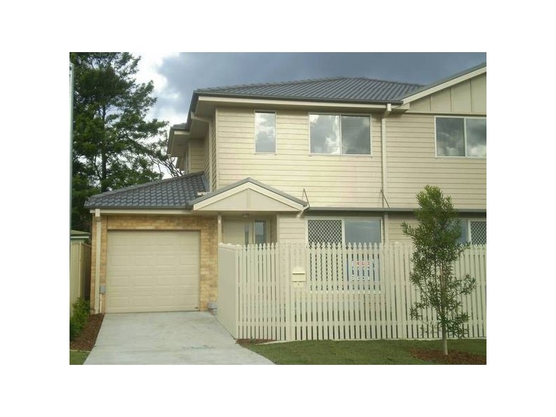 1/2 Cowper Street, Wallsend NSW 2287