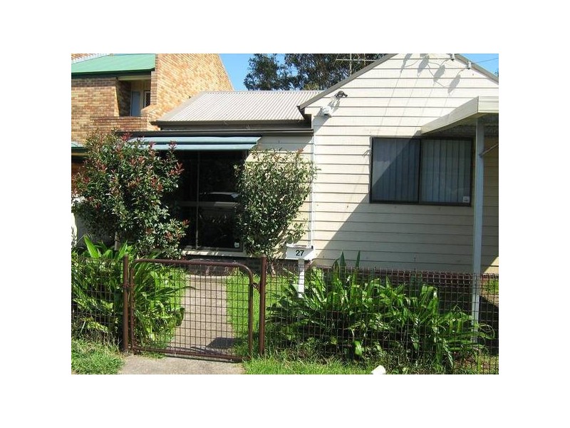 27 Sunderland Street, Mayfield NSW 2304