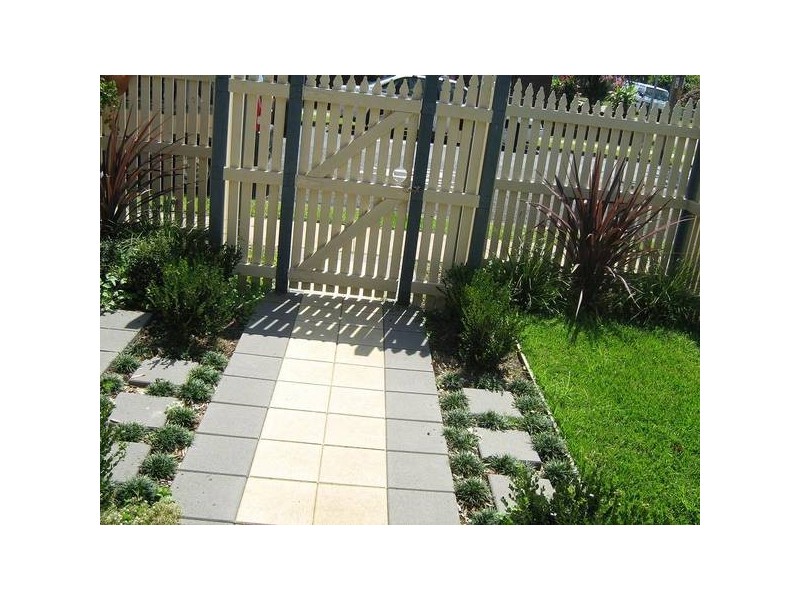 123 Victoria Street, Adamstown NSW 2289