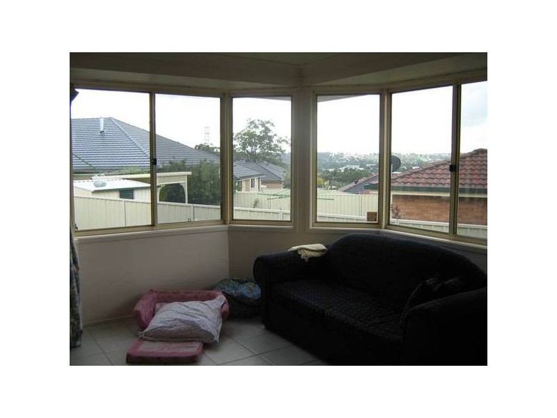 Macquarie Hills NSW 2285