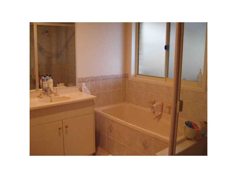 Macquarie Hills NSW 2285