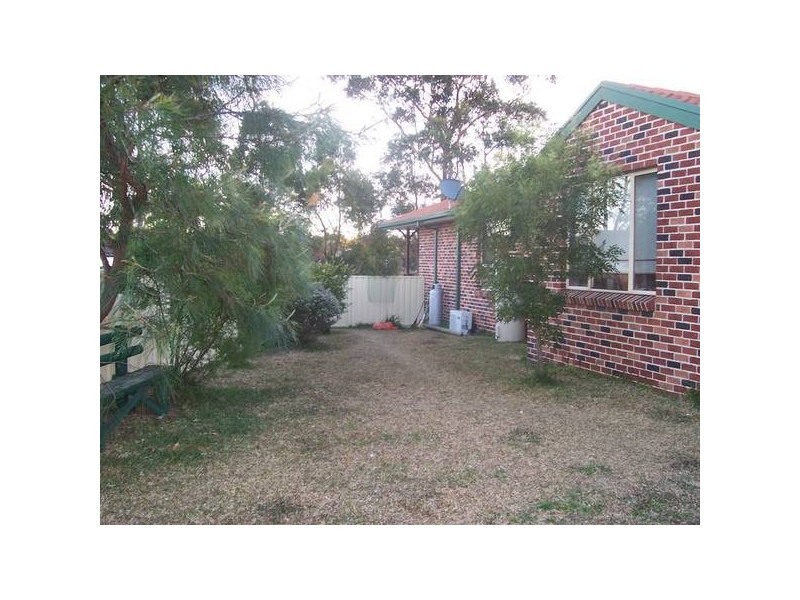 2/27 Honeyeater Place, Tingira Heights NSW 2290