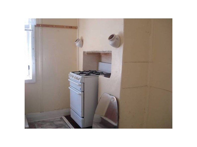 11 Albion Street, Mayfield NSW 2304