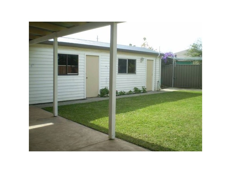 17 King Street, Waratah West NSW 2298