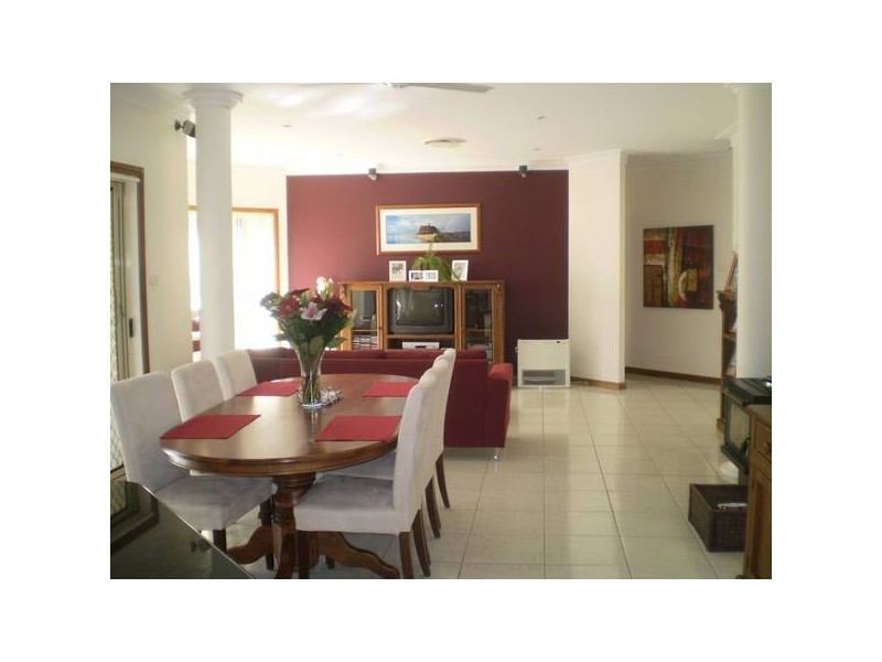 18 Condor Circuit, New Lambton NSW 2305