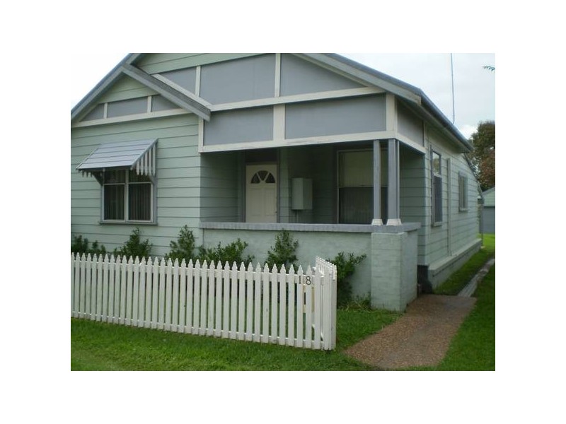 18 ST JAMES ROAD, New Lambton NSW 2305