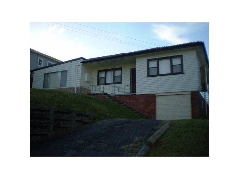 18 Dent Street, North Lambton NSW 2299