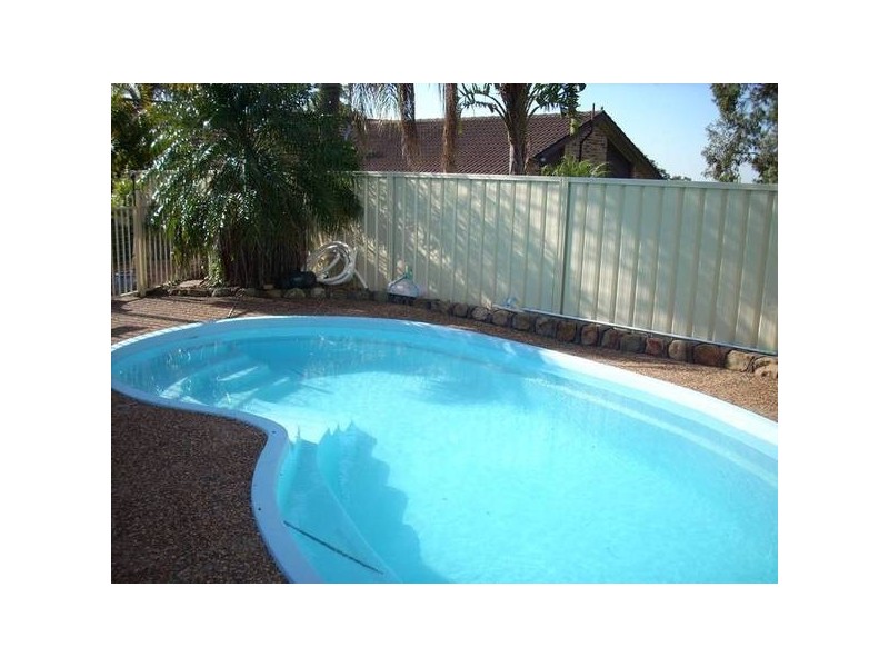 33 Prospero Street, Maryland NSW 2287