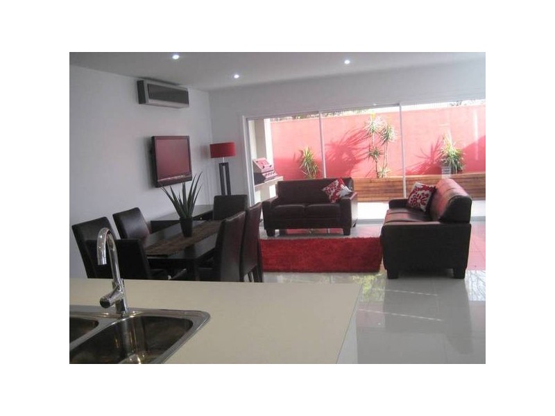 16 Bennett Street, Hamilton NSW 2303