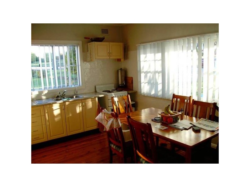 19 Guam Street, Shortland NSW 2307