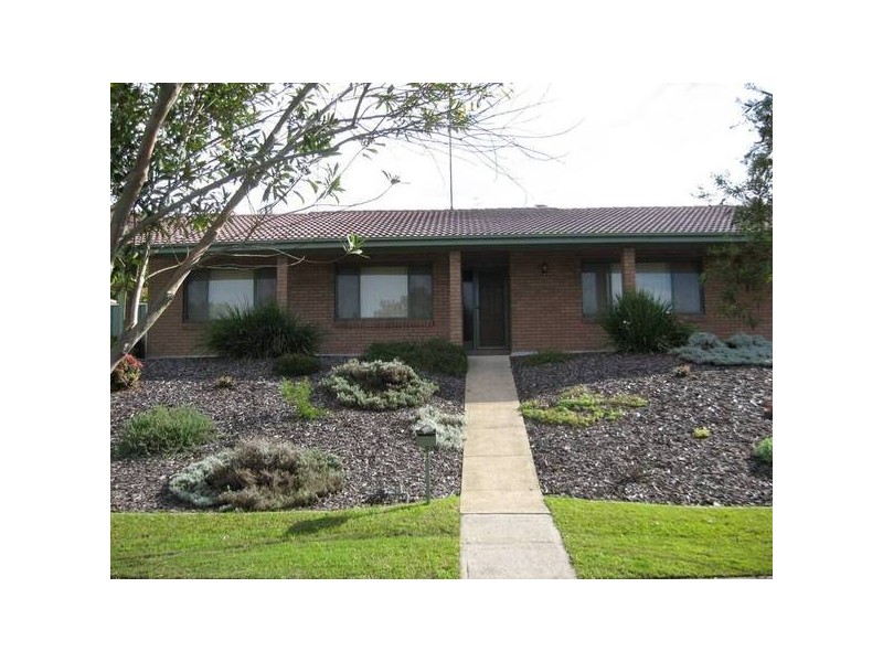 4 Gloaming Close, Maryland NSW 2287