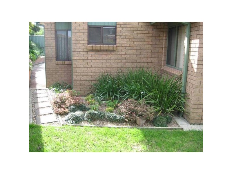 4 Gloaming Close, Maryland NSW 2287