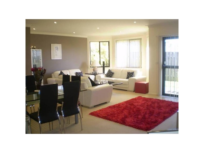 1/175a Croudace Road, Elermore Vale NSW 2287